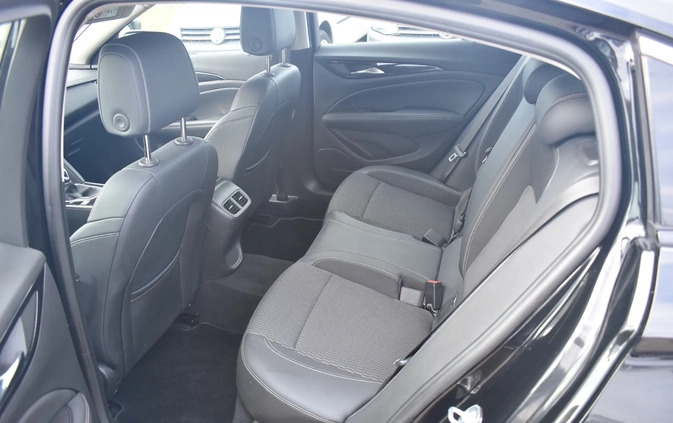 Opel Insignia cena 63500 przebieg: 108513, rok produkcji 2019 z Narol małe 562